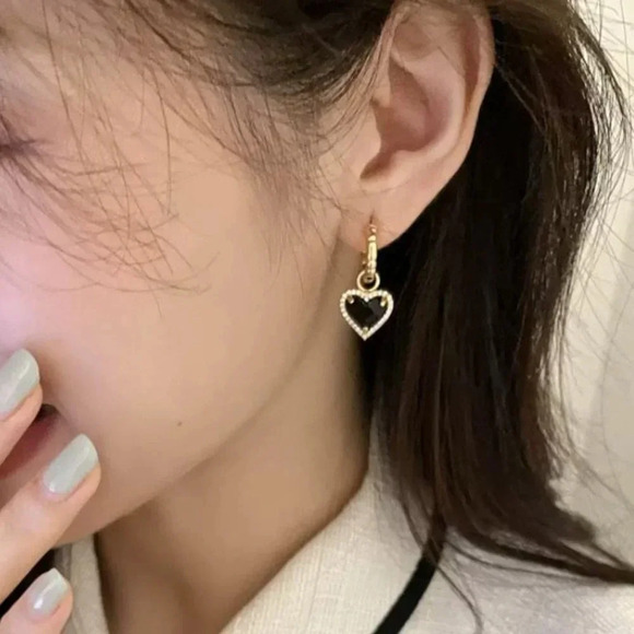 925 Sterling Silver Black Heart Gold Hoop Earrings Dainty Dangle Drop Earrings - Picture 4 of 6